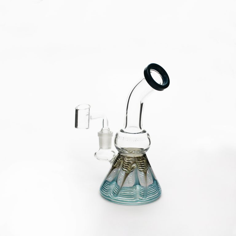 Glass Pipes Wholesale & Smoking Accessories Wholesale for Distributors